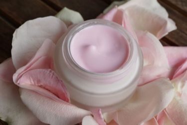 Cremas antiarrugas recomendadas por dermatólogos