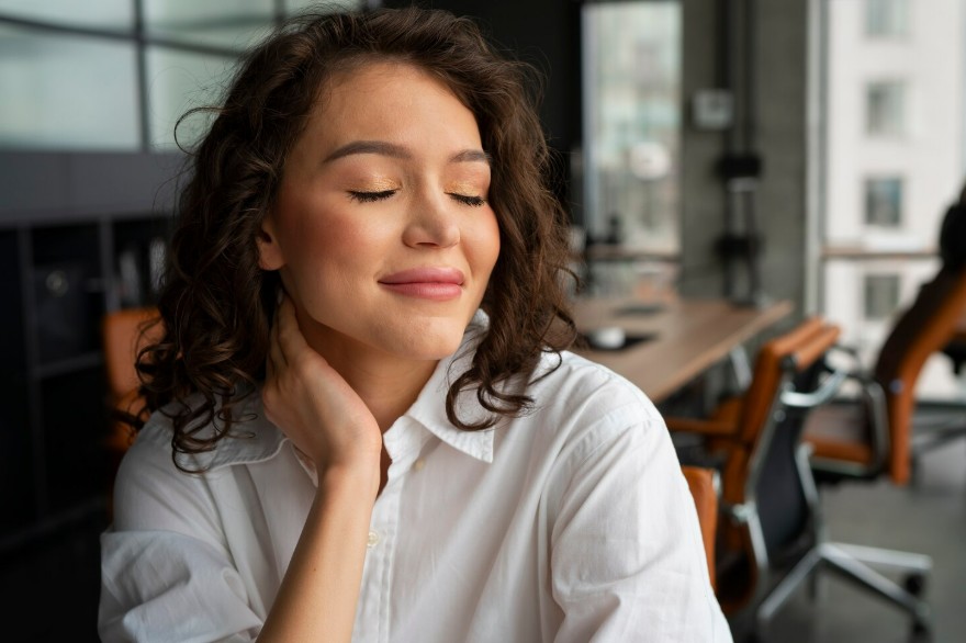 Por qué confiar en Celia Incio para entender y superar la misofonía